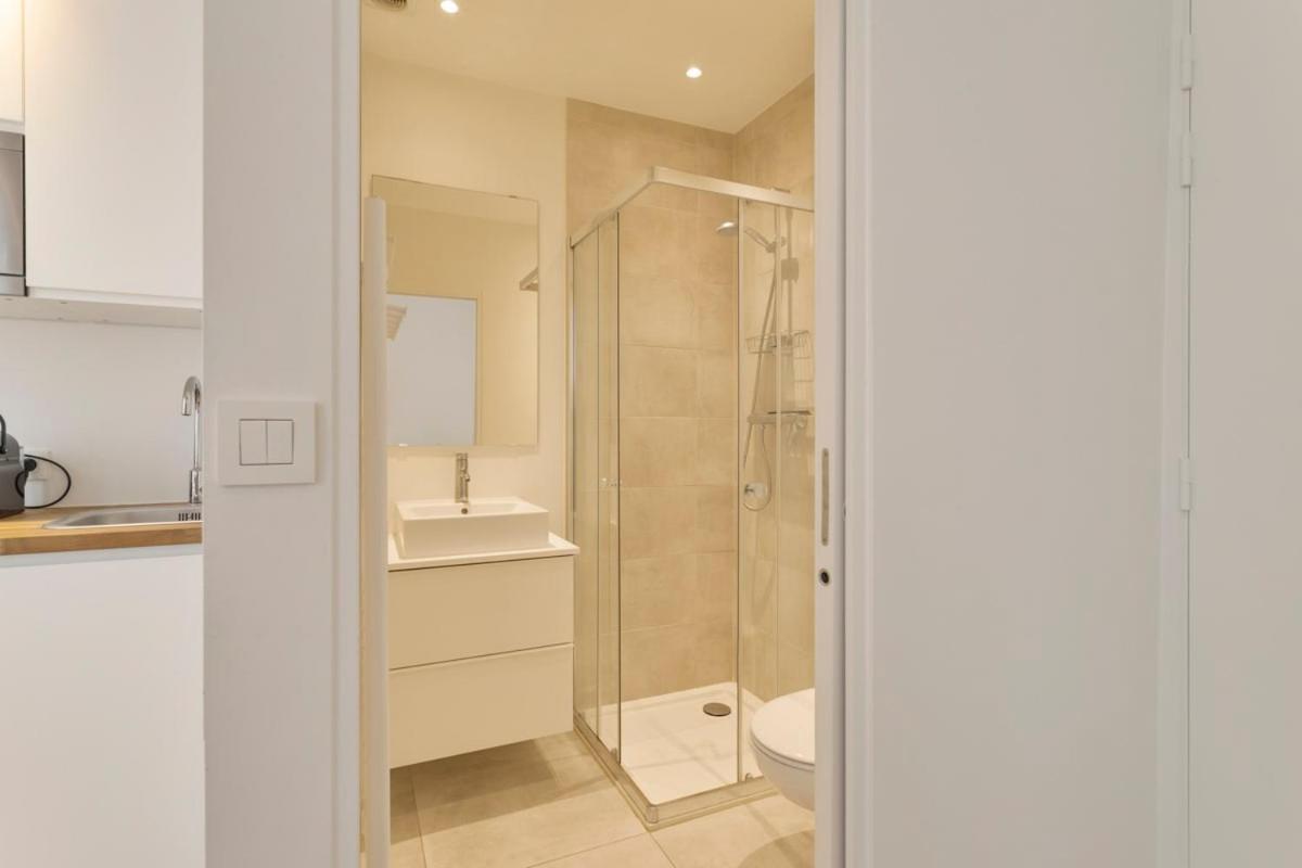 Beautiful Cosy Apartments In The Heart Of Amberes Exterior foto