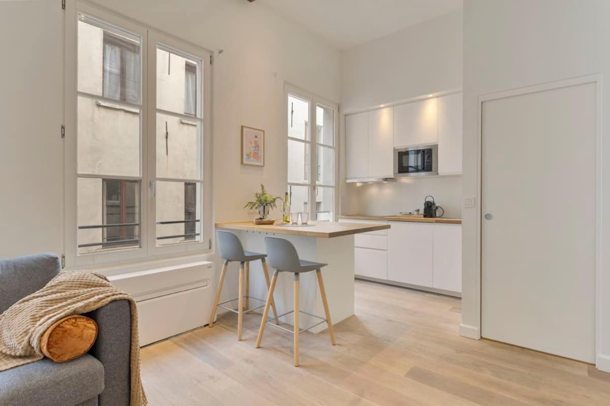 Beautiful Cosy Apartments In The Heart Of Amberes Exterior foto